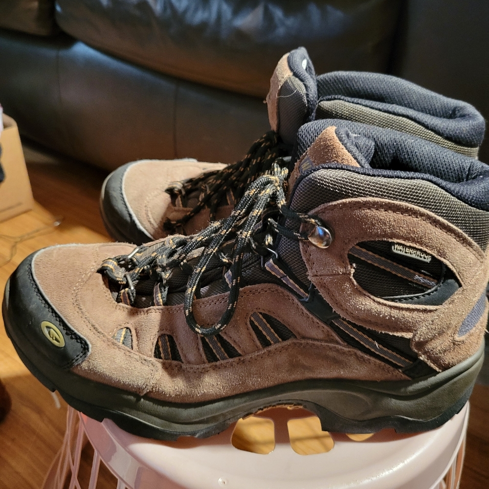 Hi-Tec Men's Bandera MidWp Hiking Boots